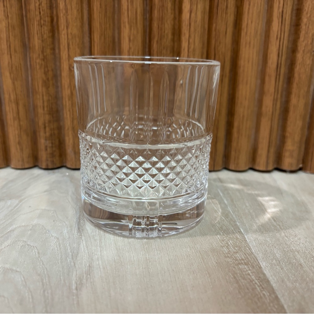 White Drinkware Tumbler with Diamond-Cut Design